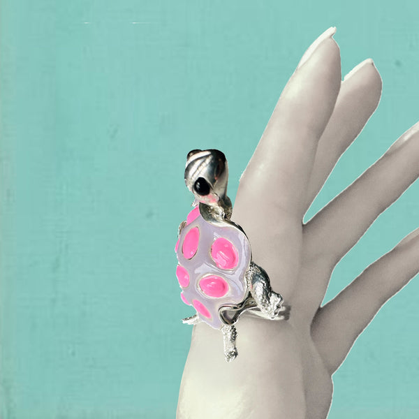 "La Tortue" POP ART Lilac/Pink Hand-Enameled Sterling Silver Turtle Ring