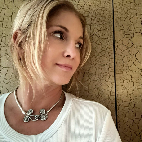 Hooked on You Choker