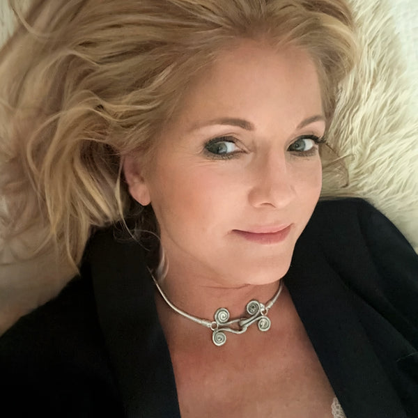 Hooked on You Choker