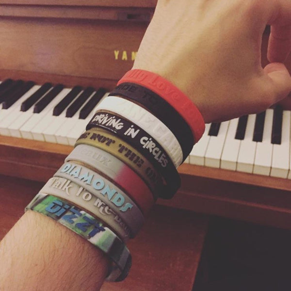 ZC EVERYTHING PACKAGE (INCLUDES SIGNED ITEMS!)