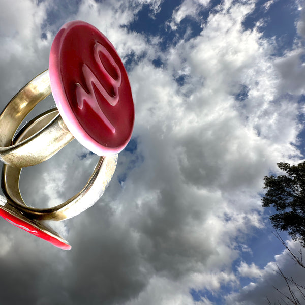 Love to make a controversial splash with your accessories? Sterling Silver YES or NO Enameled Gum-Ball Rings. Approximately 5/8” diameter. Handmade, Hand-enameled and Hand-Signed here in the good ole USA. Also available as Earrings, Cufflinks and Charm! The decision is YOURS. 