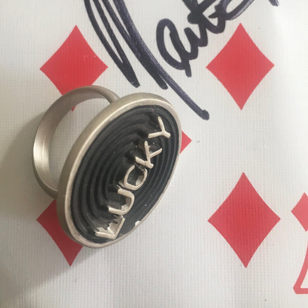 LUCKY Ring